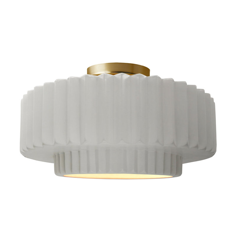 Plafonnier semi-encastré en céramique Dottie, H 8 po x l 16,5 po x P 16,5 po, Bisque, Laiton brossé