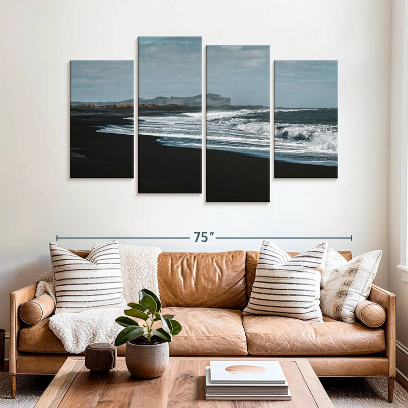 Vik Black Sand Gillard, 42" H x 68" W