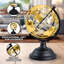 Globe de table en métal