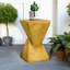 Table d'appoint extérieure en béton, 50 cm de hauteur, idéale pour terrasse ou jardin. Support pour plantes et tabouret décoratif.