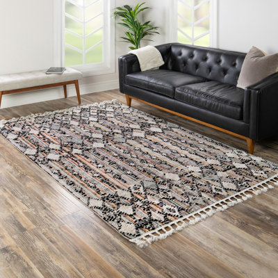 Gosnold Geometric Indoor Rug