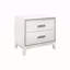 Table de chevet blanche