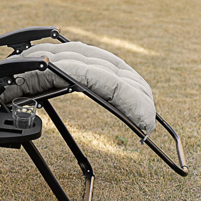 Zero Gravity Chair Folding Reclining Lounge Chair with Padded Cushion