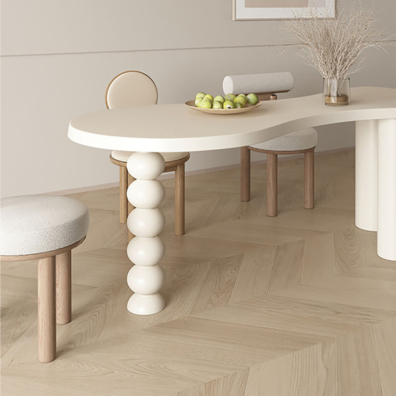 Bureau ergonomique luxueux en bois massif de couleur crème, H 29,5 po x l 55,1 po x P 27,6 po