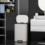 Poubelle à pédale en acier inoxydable 13 gallons résistante aux empreintes digitales, couvercle à fermeture douce, blanc-126444412
