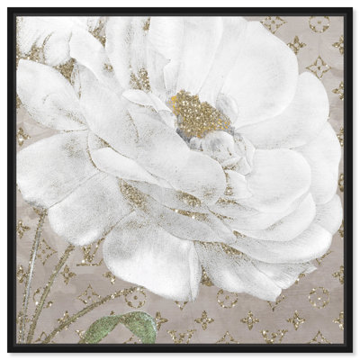 «Ivory Flower Shine II», taupe, art blanc élégant par Everly Quinn