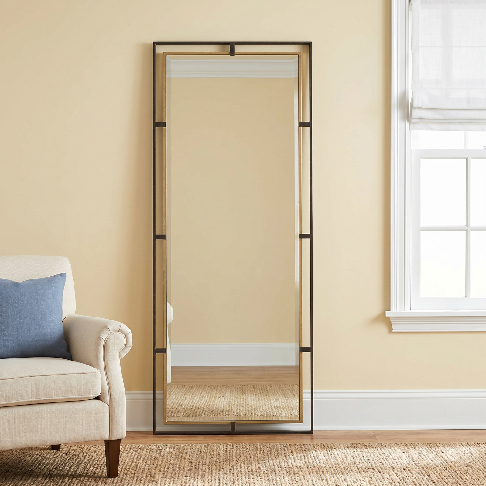 Henning 32" Accent Mirror