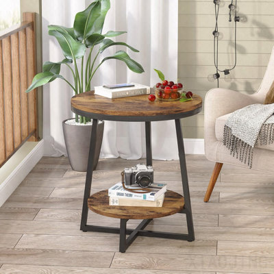 Table de bout industrielle 19,68 po avec tablette de rangement - table d'appoint ronde à 2 niveaux pour petits espaces, brun rustique - table de chevet robuste, table de chevet ou table basse pour le salon et la chambre à coucher