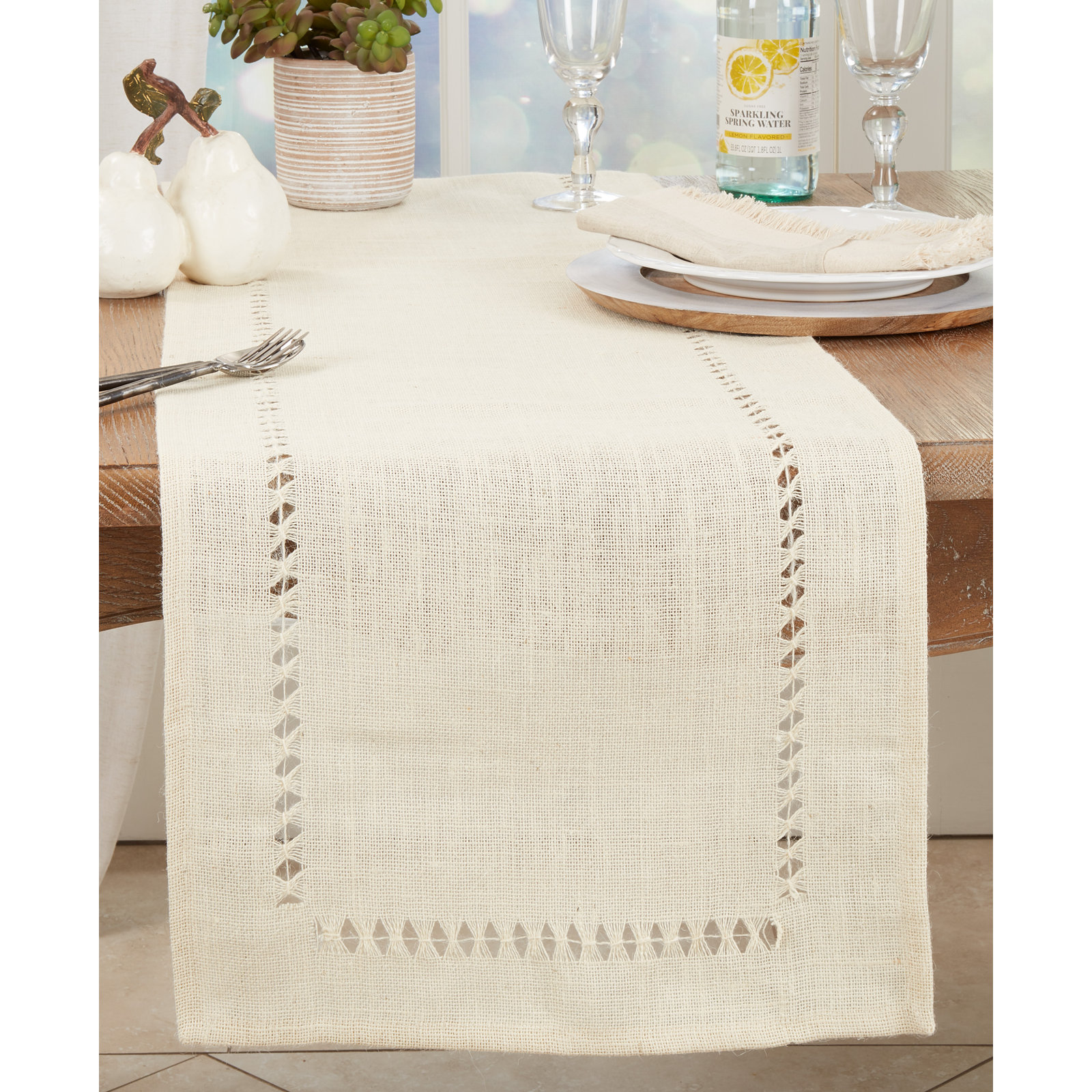 Marianna Collection Table Runnner, Ivory