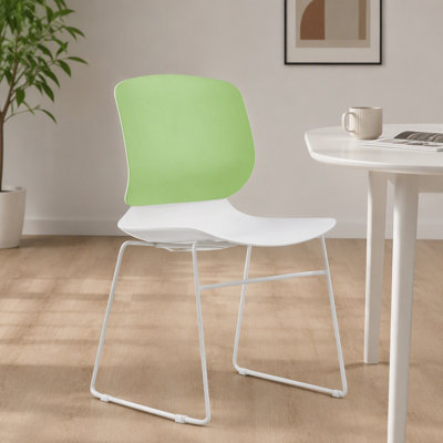 Ensemble de 4 chaises empilables