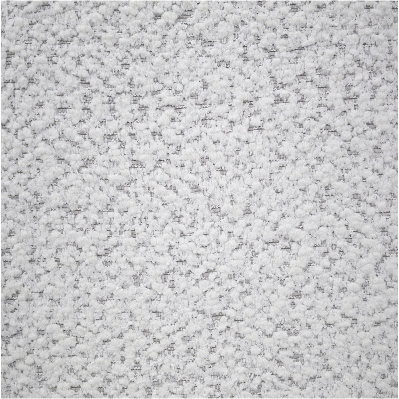 Chaise à découpes arquée en tissu blanc