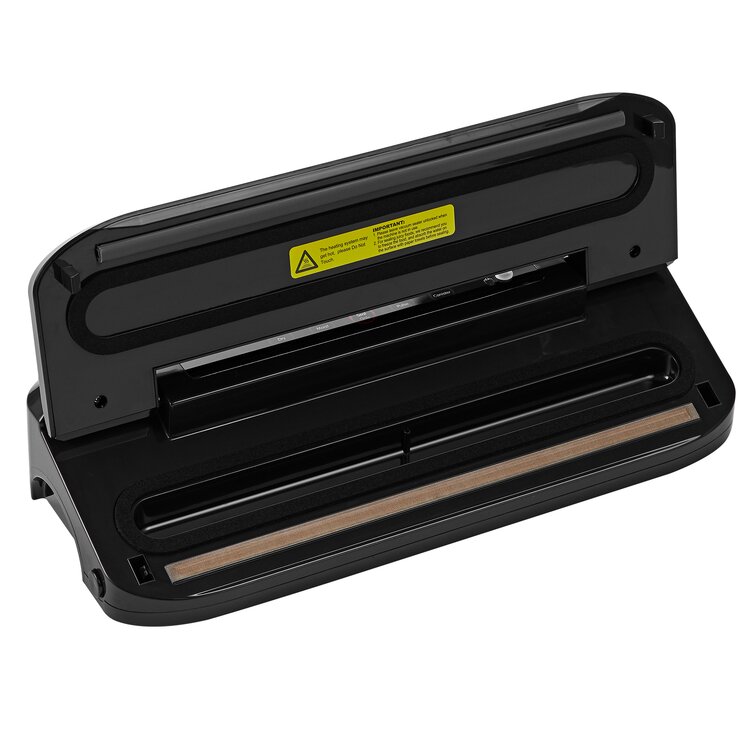 ProSealTM Vacuum Sealer with Built-In Bag Cutter - Professional Series