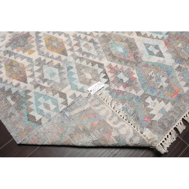 Klyszejko Indoor Rug