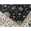 Tapis noir et beige noué à la main de haute qualité