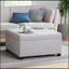 Repose-pieds rectangulaire rembourré en tissu avec rangement caché, parfait pour les salons et pour une utilisation multifonctionnelle