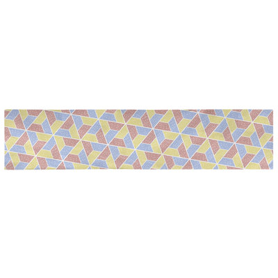Avicia Table Runner