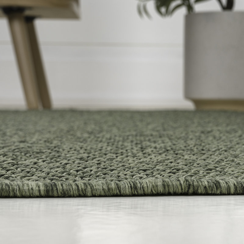 Solana Easy Rustic Solid Color Natural Indoor/Outdoor Rug, Runner 2' x 8', Green