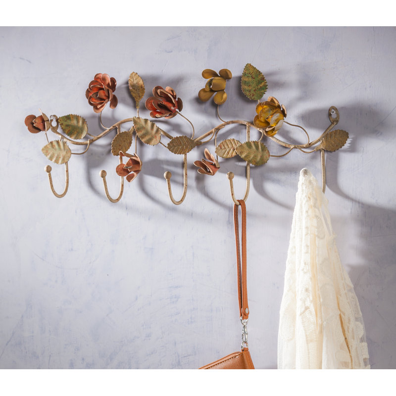 Crochet à fleur et à feuilles