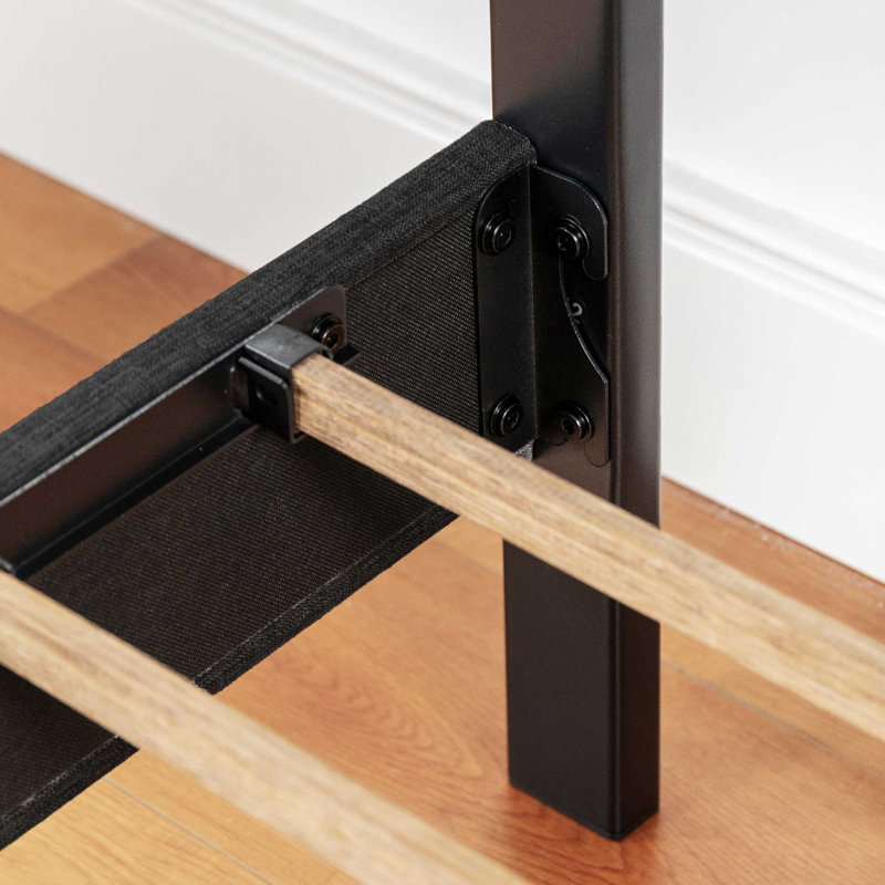 Lit plateforme tapissier Roheel avec capitonnage Diamond Channel, Noir, Très grand
