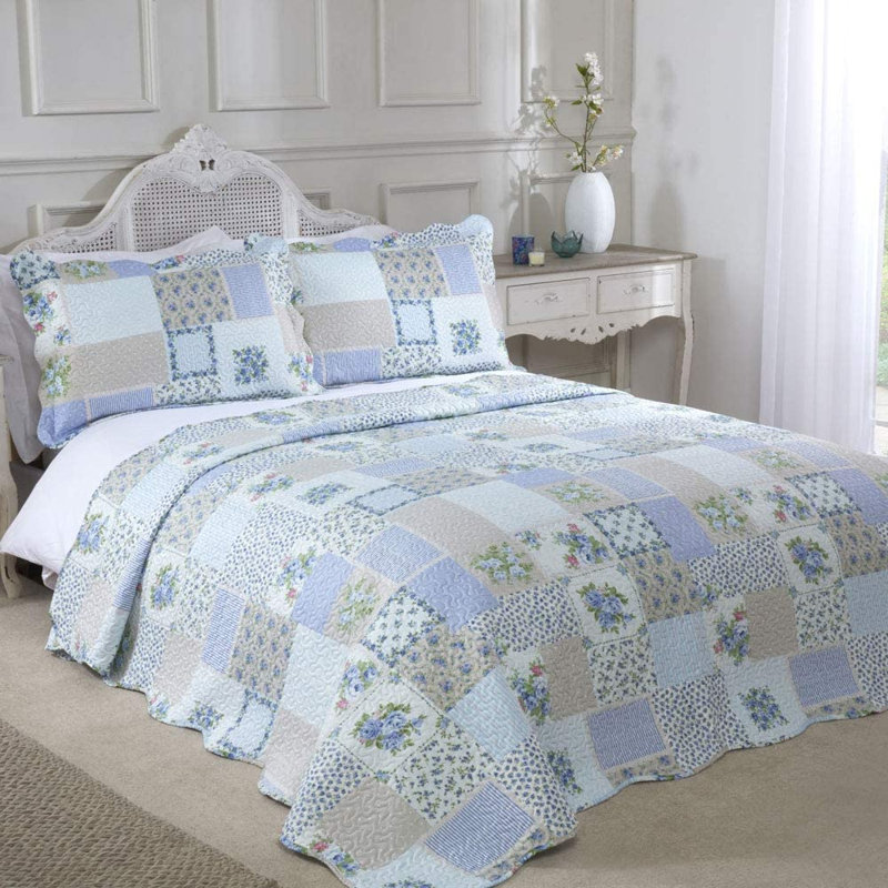 Haygarden Polyester Patchwork Bedspread with Pillow Shams, 230 x 250 cm Bedspread - 2 Pilllow Shams