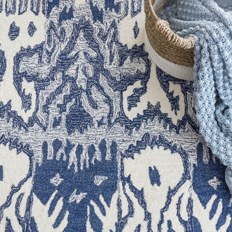 Ikat Hand Tufted Wool/Cotton Ikat Rug in Ivory/Blue, Runner 2'3" x 8'