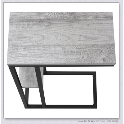 Table d'appoint en forme de C avec plateau en stratifié et structure en métal, parfaite pour le salon ou la chambre à coucher