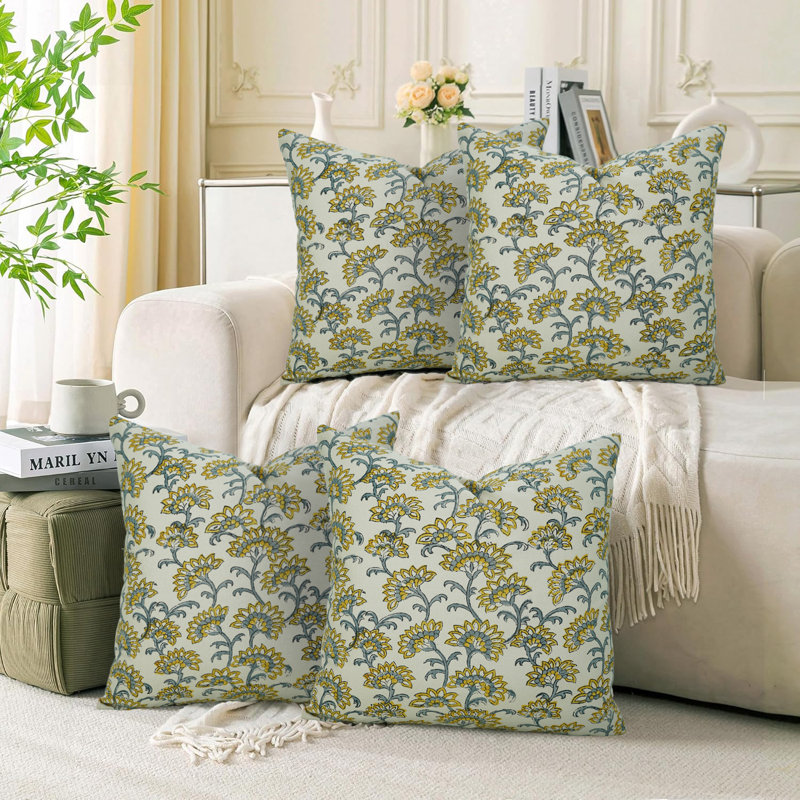 Taie d'oreiller décorative faite à la main à motif de blocs Fab Fabine, satin de coton, 14"H x 14"W, Mustard Floral, Square