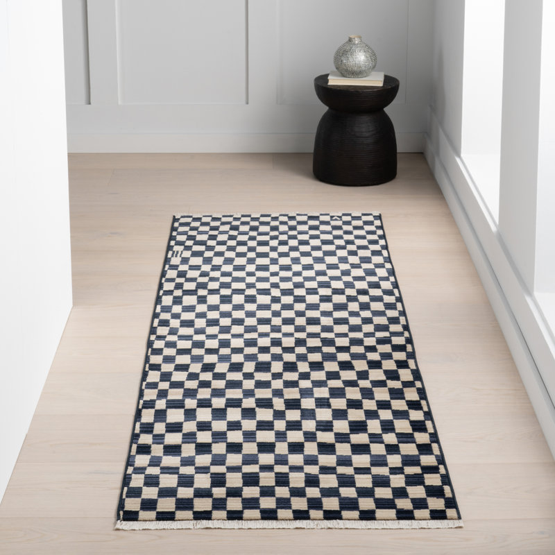 Dominique Abstract Checkered Fringe Area Rug, Square 6'