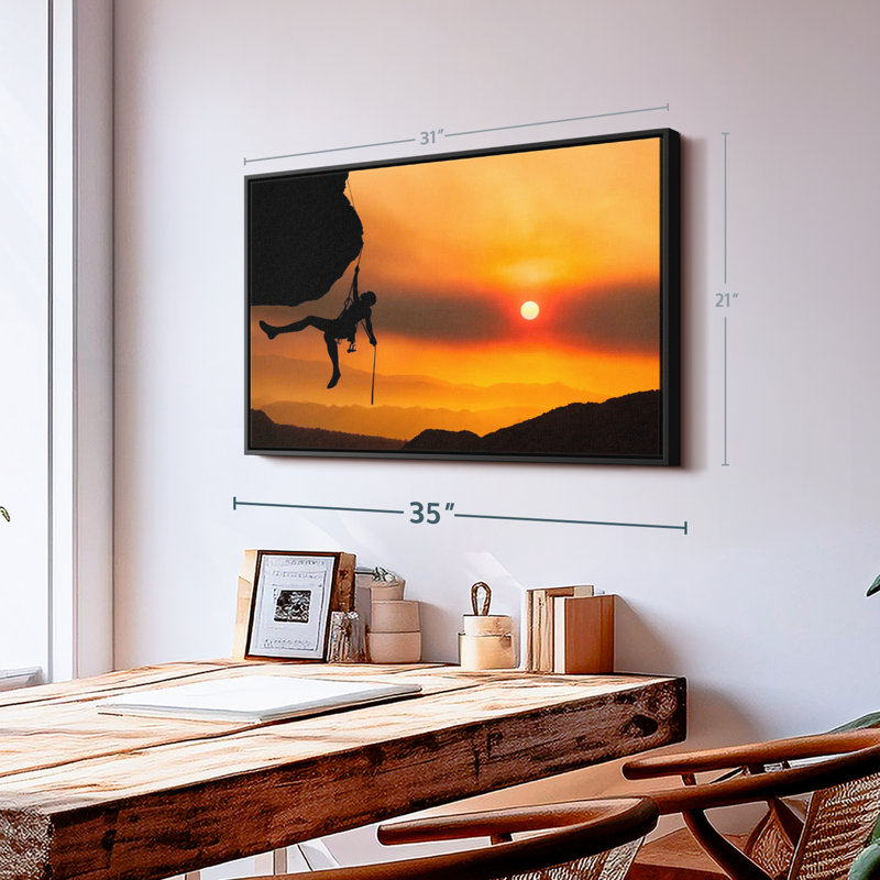 «Climber Against Pretty Sky», reproduction sur toile, H 21 po x l 31 po