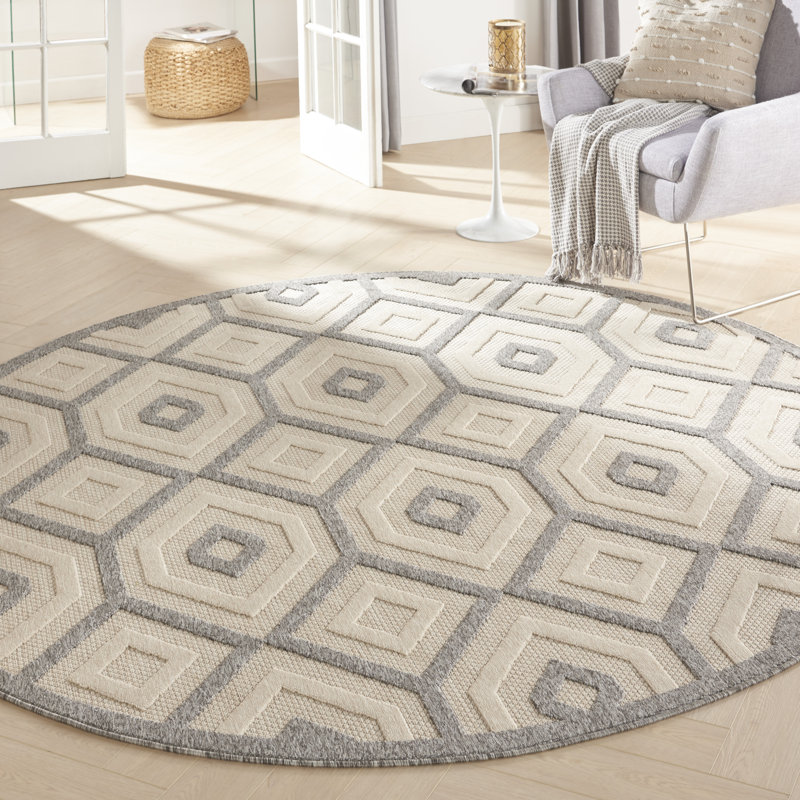 Geometric Indoor / Outdoor Rug, Round 7'10"
