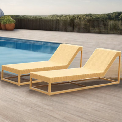 Chaise longue d'extérieur en osier