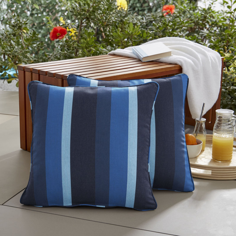 Housse et insert de coussin extérieur carré Napier, 18 po x 18 po, Sunbrella® lagon Astoria