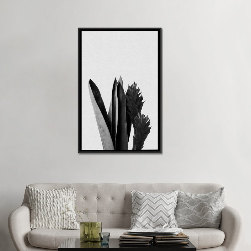 «FloWer», reproduction d'impression sur toile en noir, H 48 po x l 32 po x P 1,5 po, Toile avec cadre noir, Pas de tapis