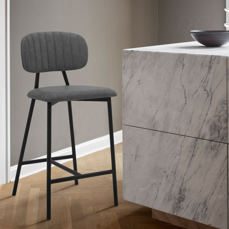 Tabouret de bar 26 po en simili cuir et métal de couleur grise Othene
