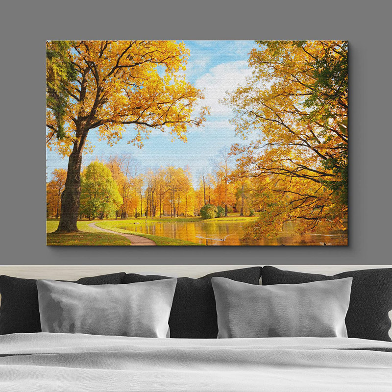 Vibrant doré jaune automne arbre étang nature sauvage - photographie, H 24 po x l 36 po x P 1,5 po, Toile tendue