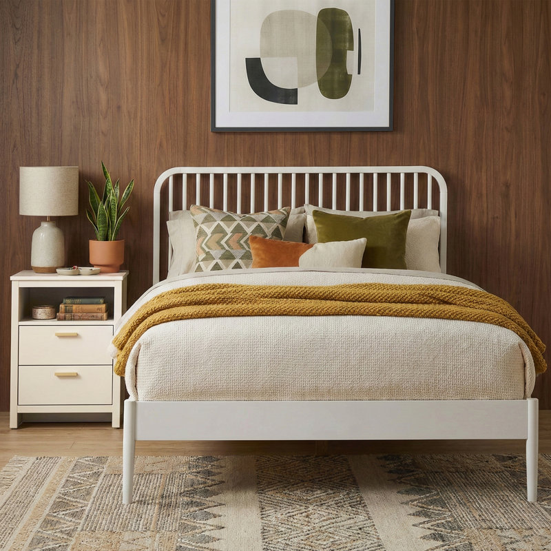 Kentwood Solid Wood Bed 2 Piece Bedroom Set, White