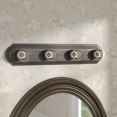 Carder 4 - Light Dimmable Bath Bar