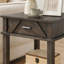 Table de bout traditionnelle rustique en bois durable avec rangement 1 pièce