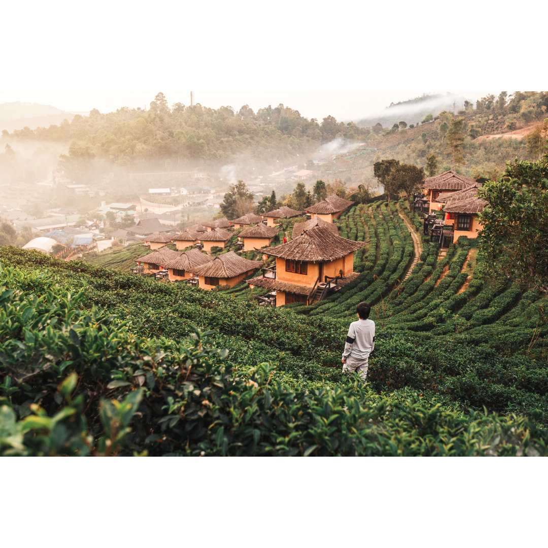 Mae Hong Son, Thailand von Yumi Mini - Kunstdrucke auf Leinwand