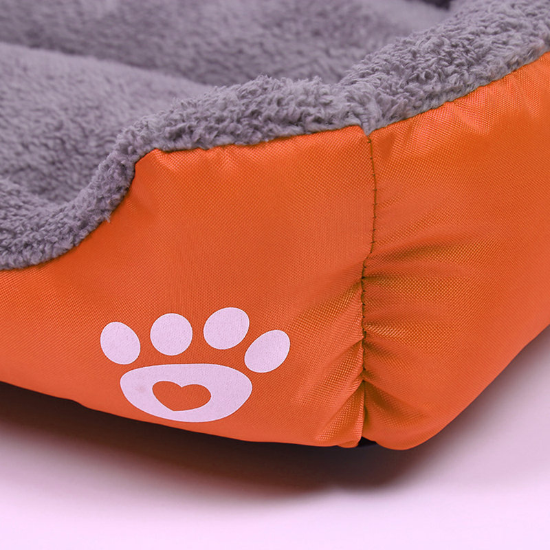 Lit pour chien Goncalves, Moyen (l 26,8 po x P 21,7 po x H 3 po), Orange et gris