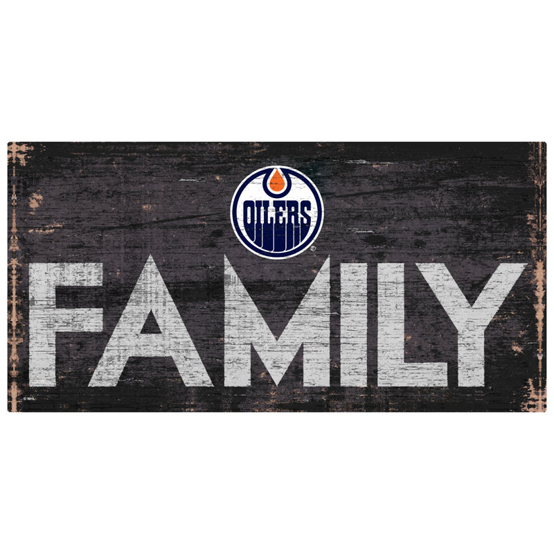 Entertainment Wall Decor, Oilers