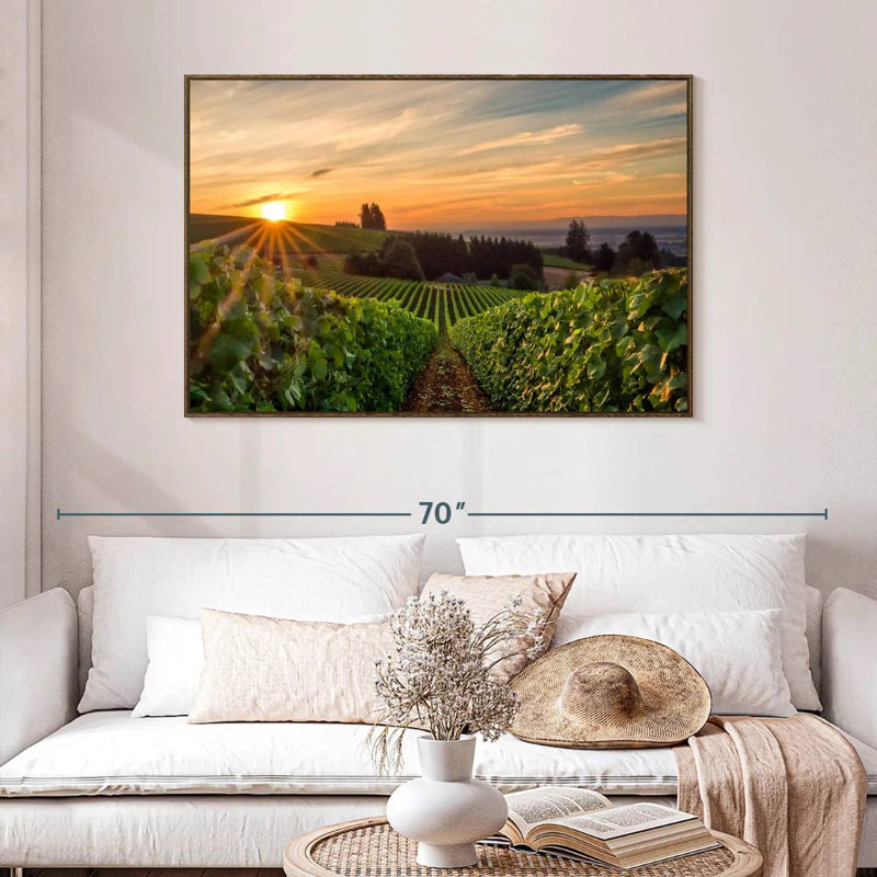Willamette Vineyard, 46 po x 31 po, Cadre flottant noyer