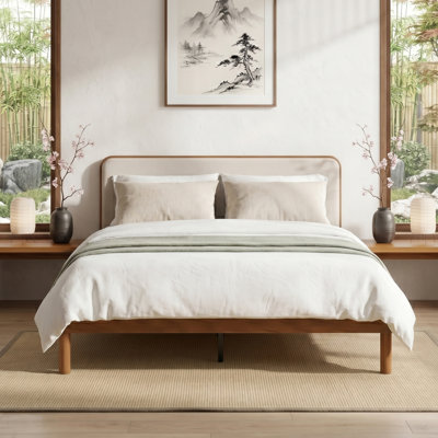 Base de lit plateforme en bambou organique de style japonais Winslet avec tête de lit tapissier, support en lattes de bois silencieux