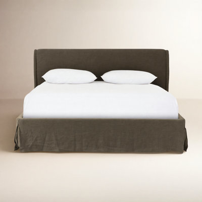 Wyndham Bed