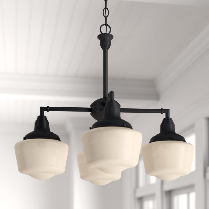 Lustre classique / traditionnel à 4 lumières Autenberg