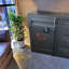 Buffet de style industriel avec roulettes