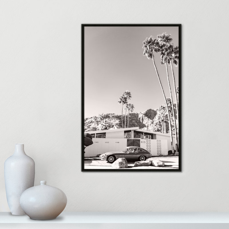 Palm Springs Ride; Imprimé par Young, H 37,5 po x l 25,5 po, Flottant espresso