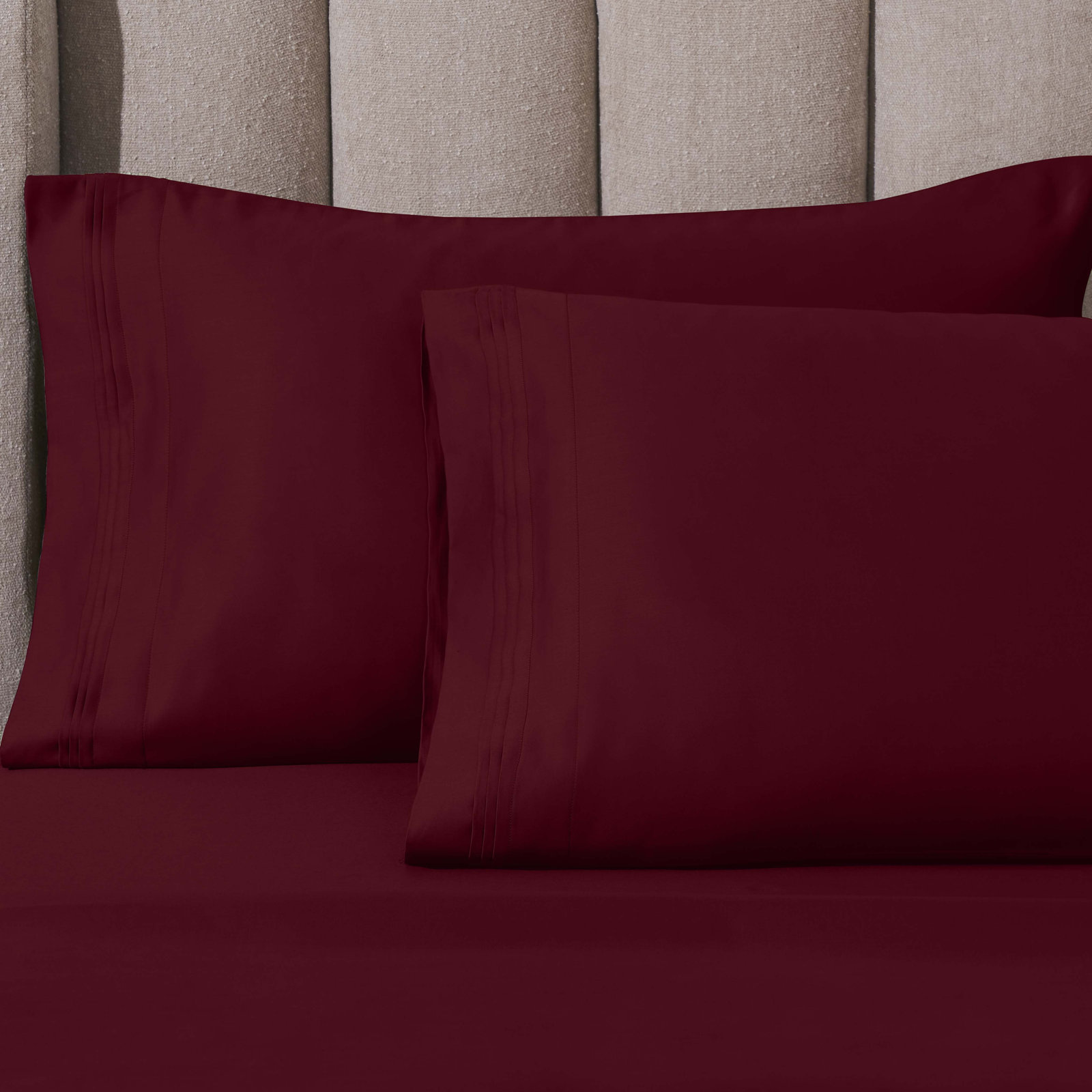 Arling Cotton Pillowcase, King Pillowcase, Burgundy