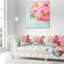 Fleurs de pivoines sur fond bleu - coussin à imprimé floral-29960782-29963035