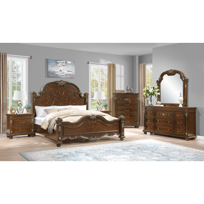 Isabella Rich Wood 5-piece Bedroom Set, King